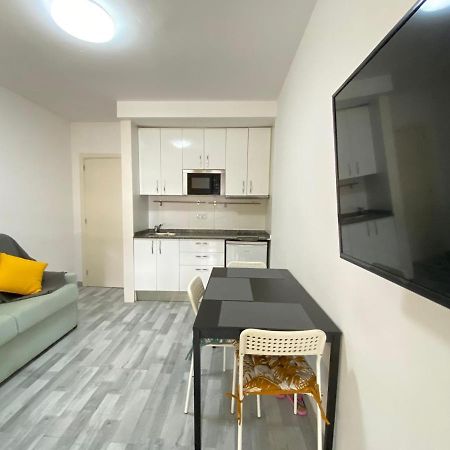 Estudio Art Apartment โยเรตเดมาร์ ภายนอก รูปภาพ